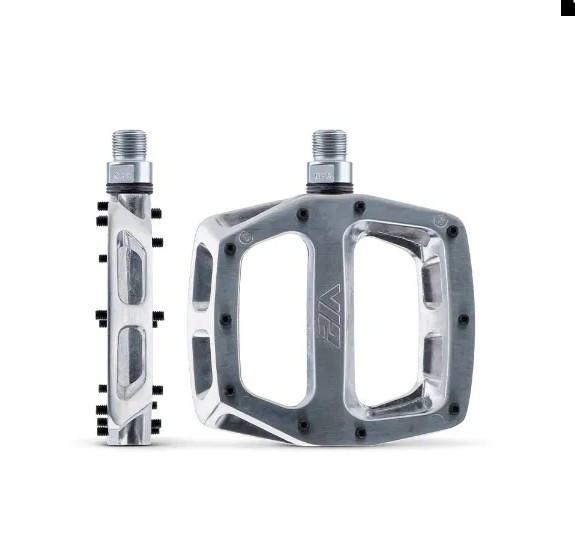 DMR V12 Pedals - Polished Silver