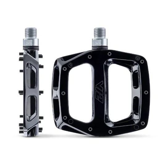 DMR V12 Pedals - Black