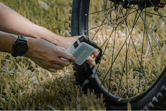 Topeak E-Booster Digital Black